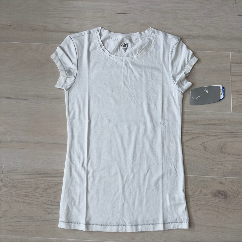 ALO Yoga White Top